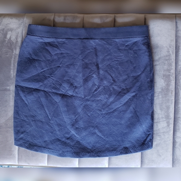 H&M Snowflake Mini Skirt Size L - Picture 2 of 3